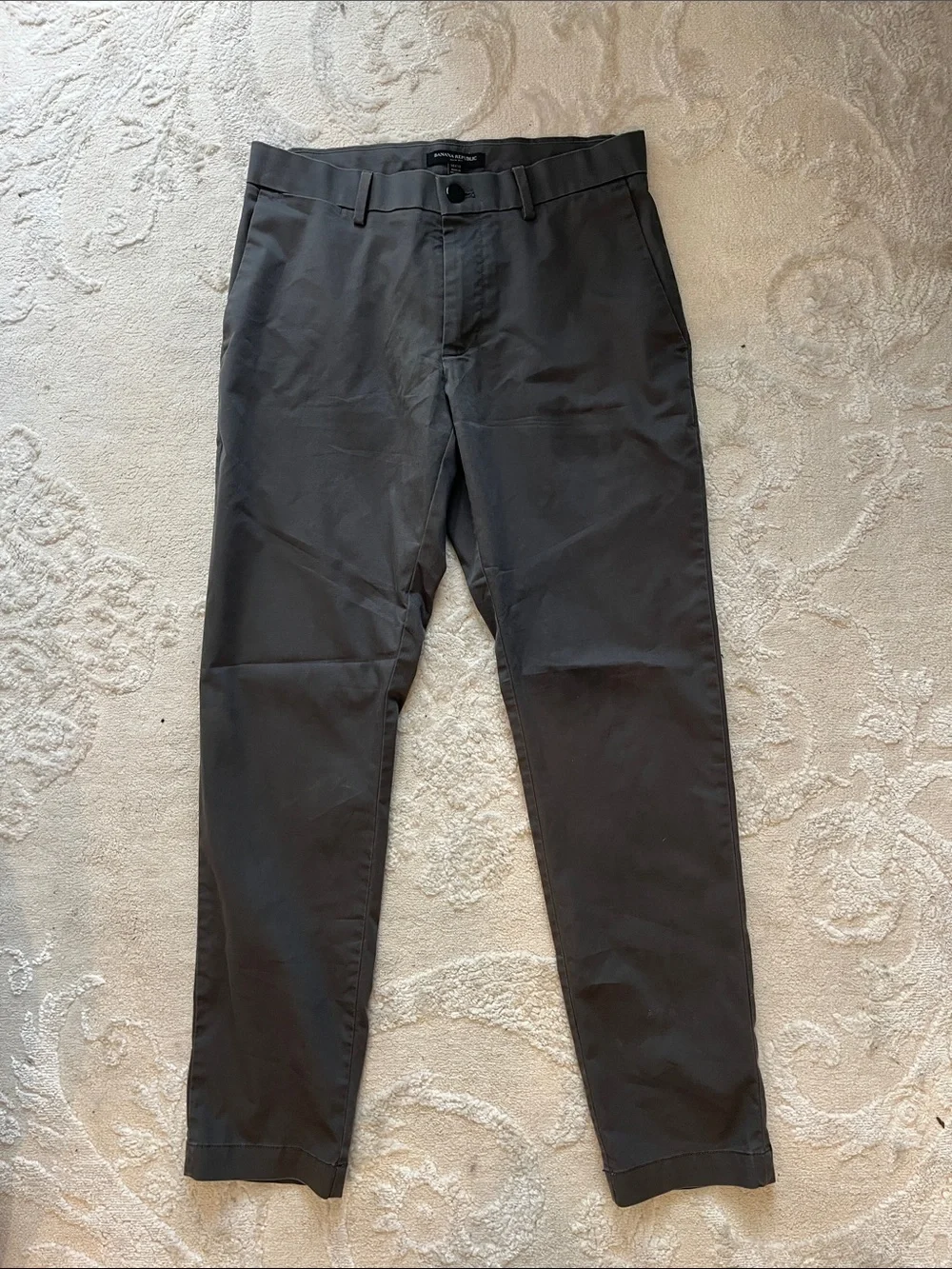 Banana Republic Traveler Pant Slim Fit